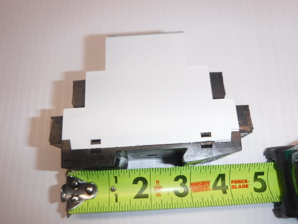 Neutronics DTX 832 Gas Analyzer