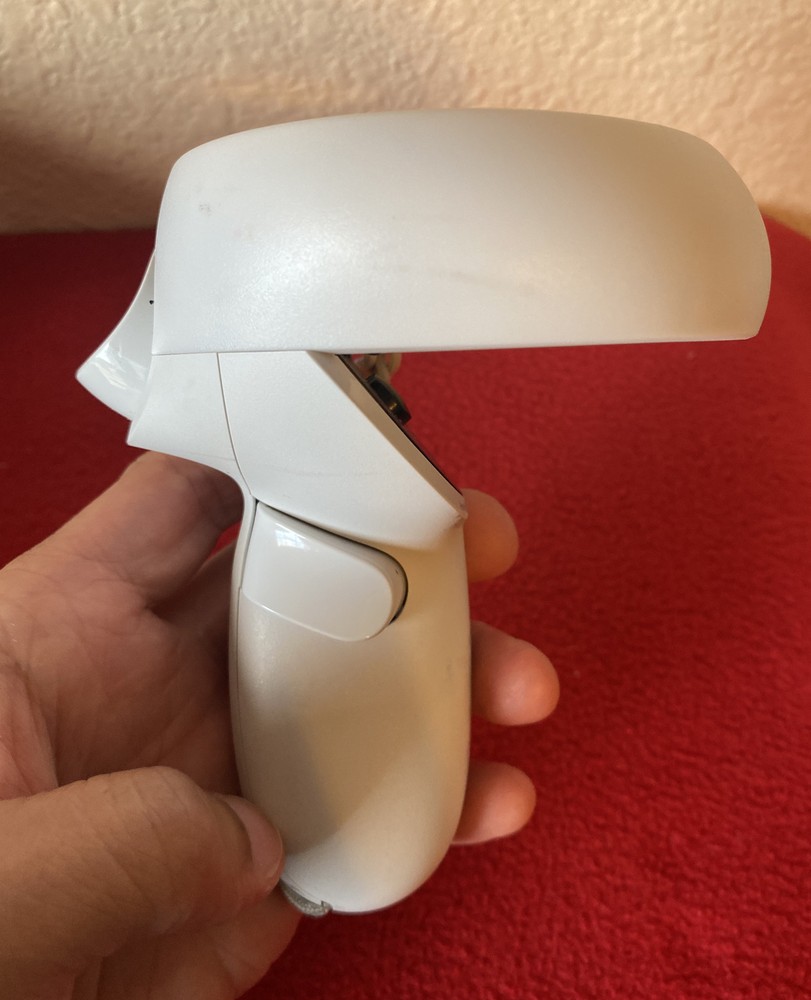 Meta Oculus Quest 2 128GB Advanced VR Virtual Reality Headset + L/R Controllers