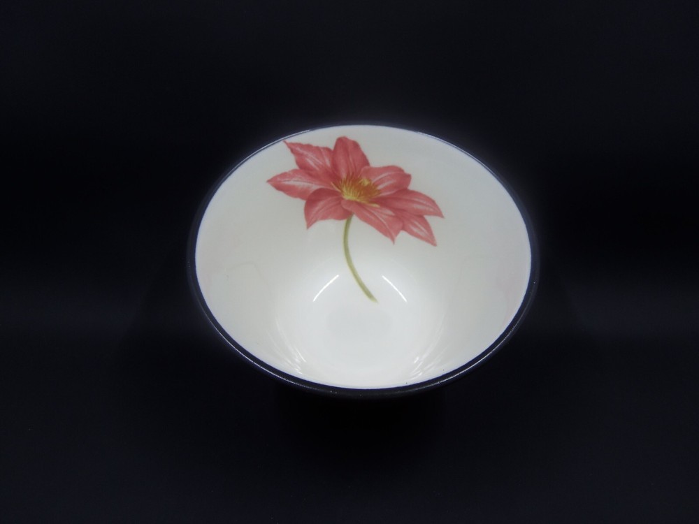 Noritake Black Bowls Flower Inside (4" diameter, 2.5" tall)