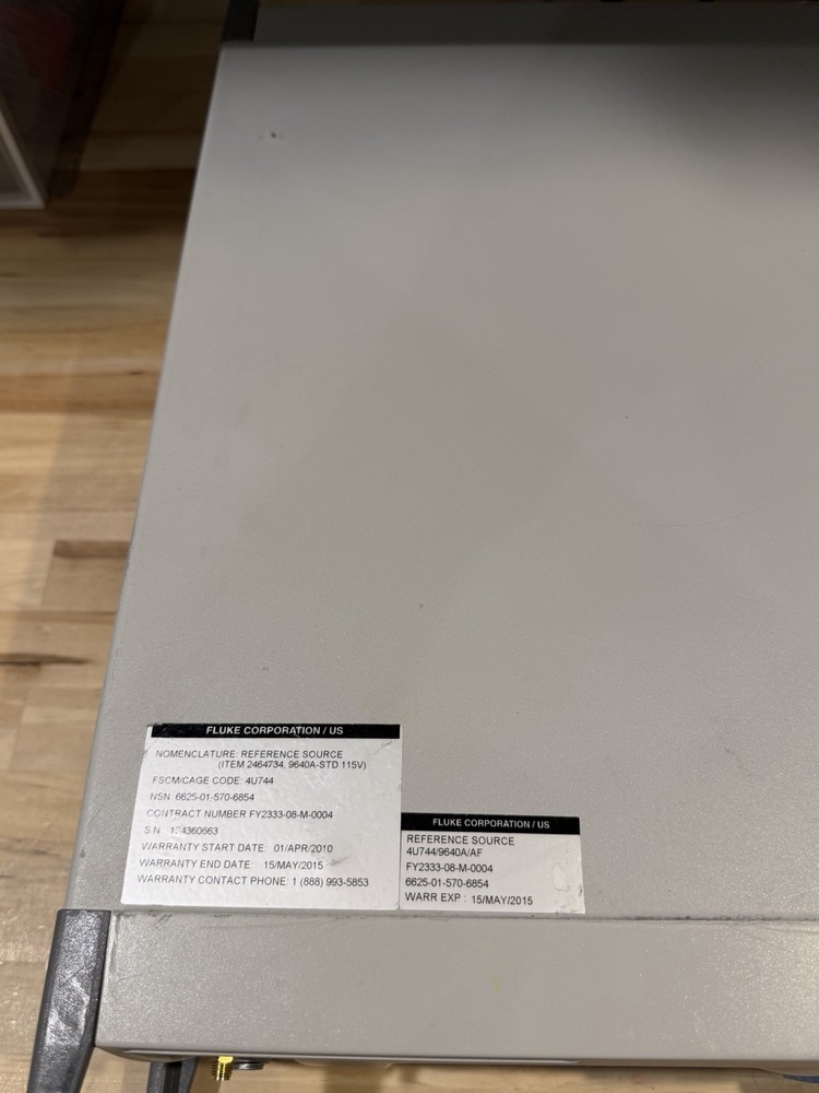 FLUKE 9640A RF REFERENCE SOURCE (PARTS ONLY) FOR PARTS - SHIPS FAST