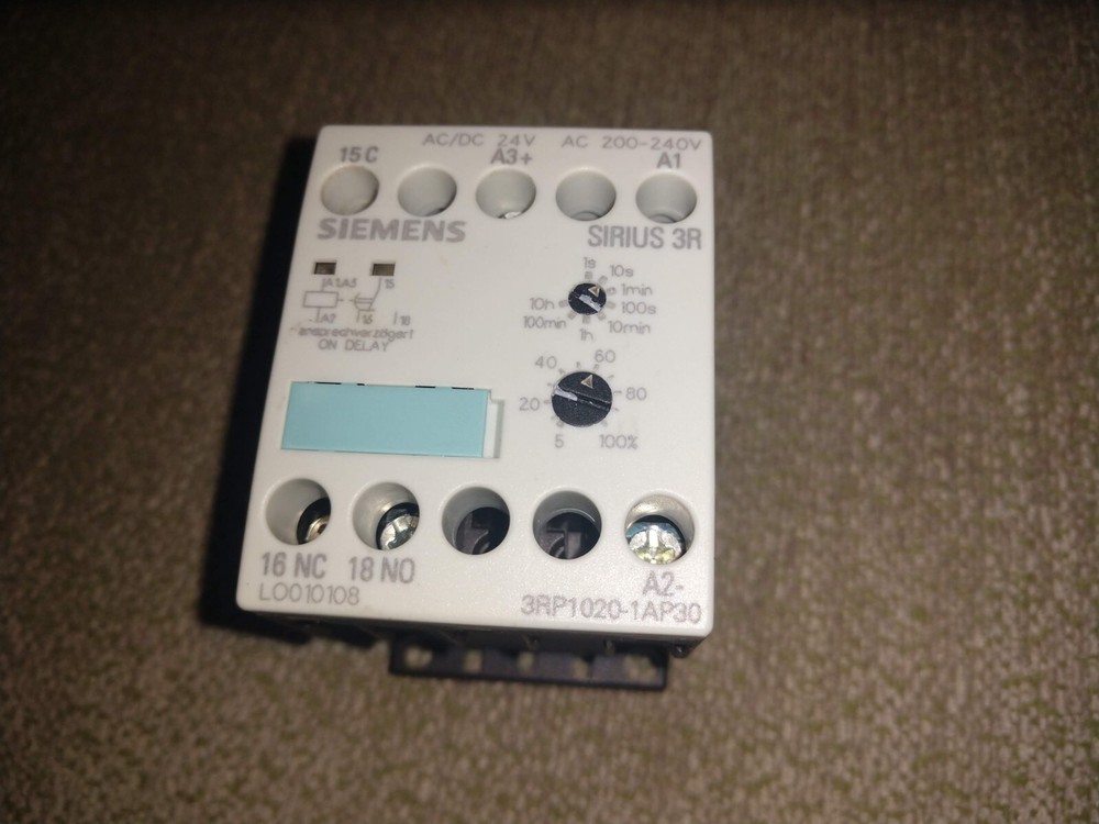 Siemens 3RP1020-1AQ30 Solid State Relay