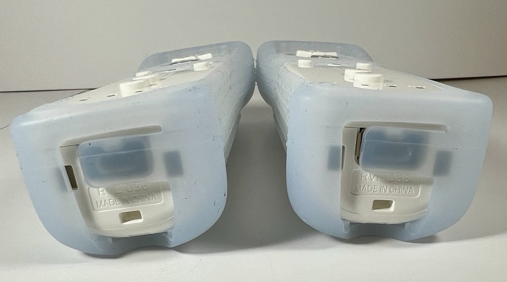 TIANHOO Wii Controller 2-Pack – Remote Controllers with Silicone Case & Wrist St