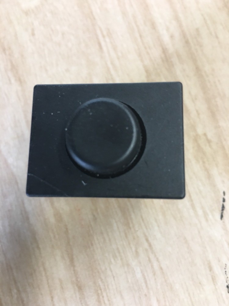 Trojan Yacht & Carver PUSH BUTTON SWITCH ROUND ON/OFF