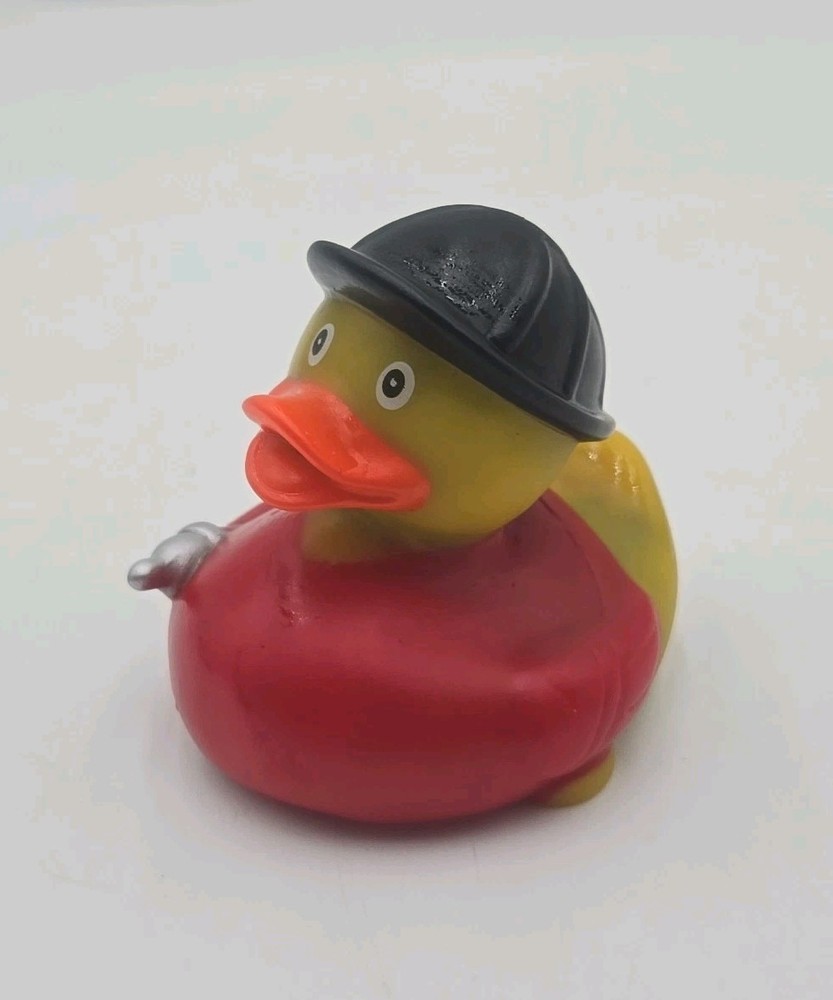 VINTAGE FIREMAN RUBBER DUCKY; Fire Chief Duck