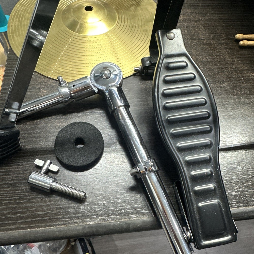 Rogue Lil' Kicker 3-Piece Junior Drum Set Black Pre- Owned
