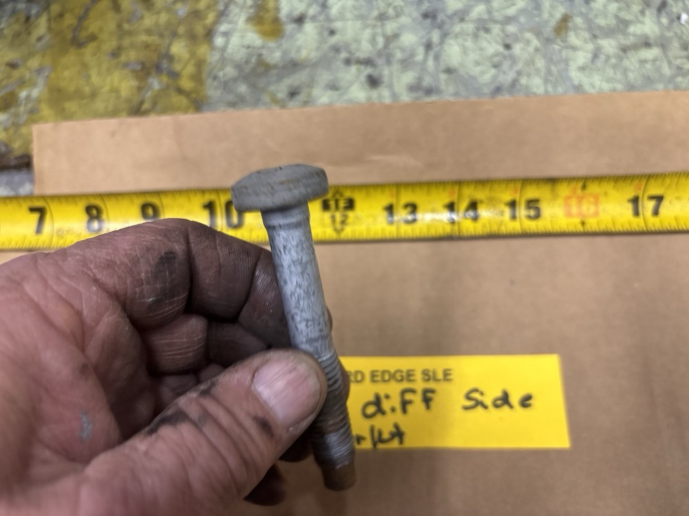 07-10 FORD EDGE Rear Differential Side Bolt