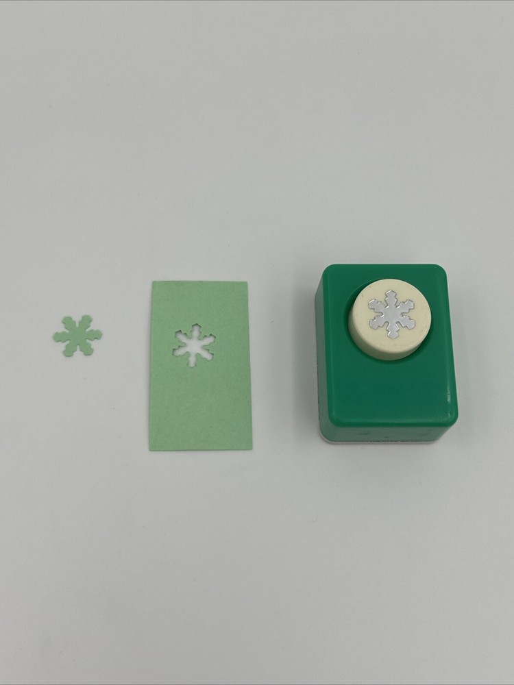 Carl .5” SnowFlake Paper Punch Creative Scrapbooking 1/2”