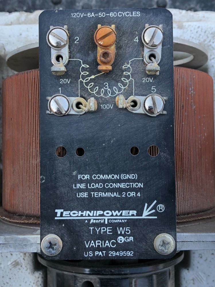 Technipower Type W5 Variac 120 V 6 A 50-60 cycles Adjustable Transformer