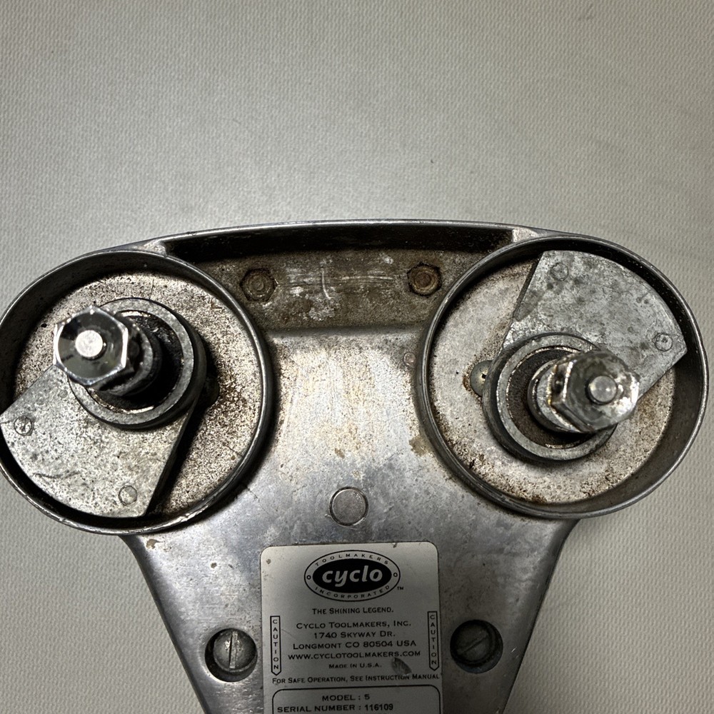 Cyclo Model 5 Professional Dual Head Polisher Buffer | No Pads