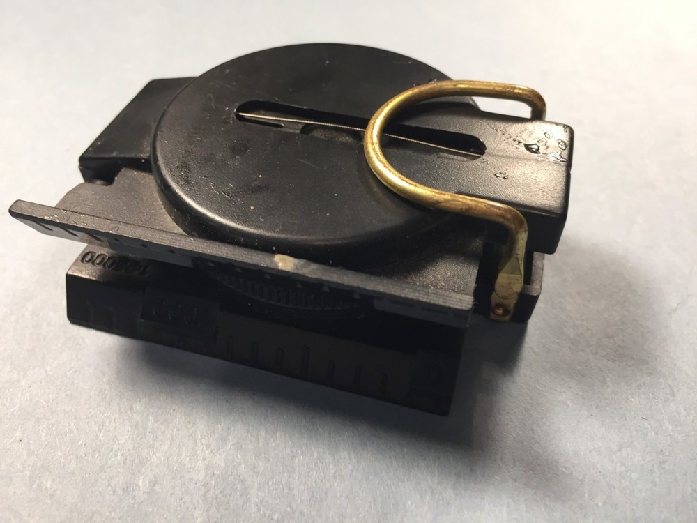 Military style plastic Compass (Black)