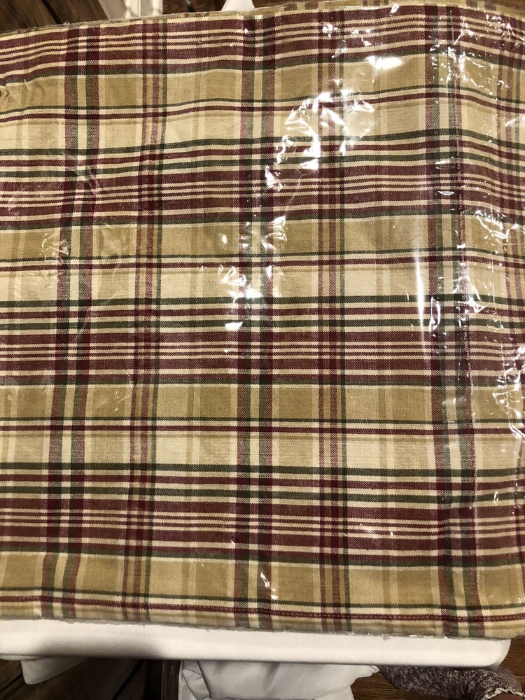 Table Runner Fall Plaid 17x36 Brand New - 2 Pack