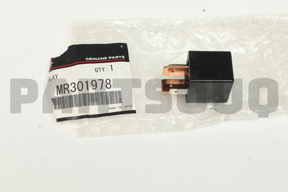 MR301978 Genuine Mitsubishi RELAY