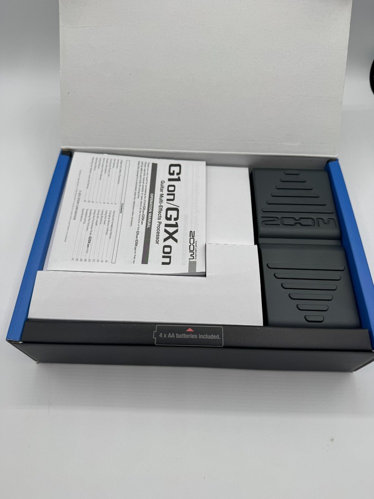 Zoom G1XON Multi Effects Guitar Pedal with Box - CLEAN