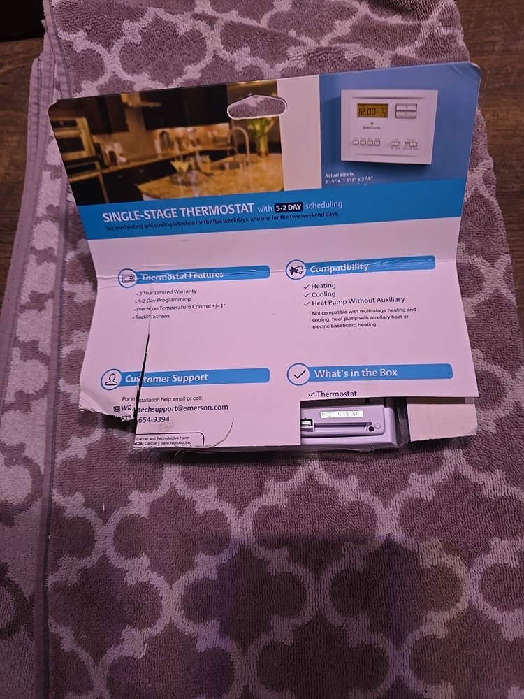 White Rodgers P150 White 24V Heating & Cooling Programmable Thermostat