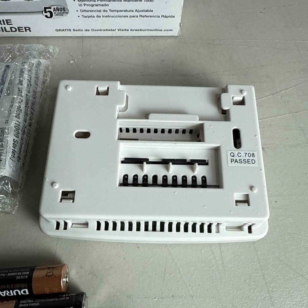 NIB Braeburn 1020NC Digital Non-Programmable Thermostat - White