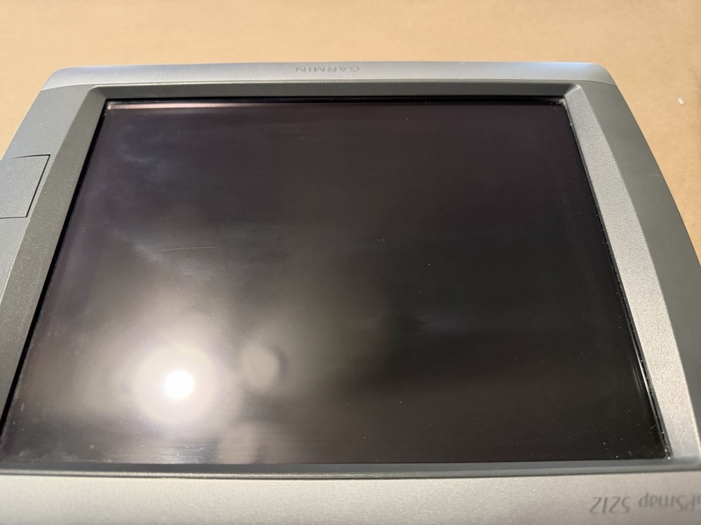 Garmin GPSMAP 5212 ChartPlotter Head Unit & Suncover READ! For Parts not working