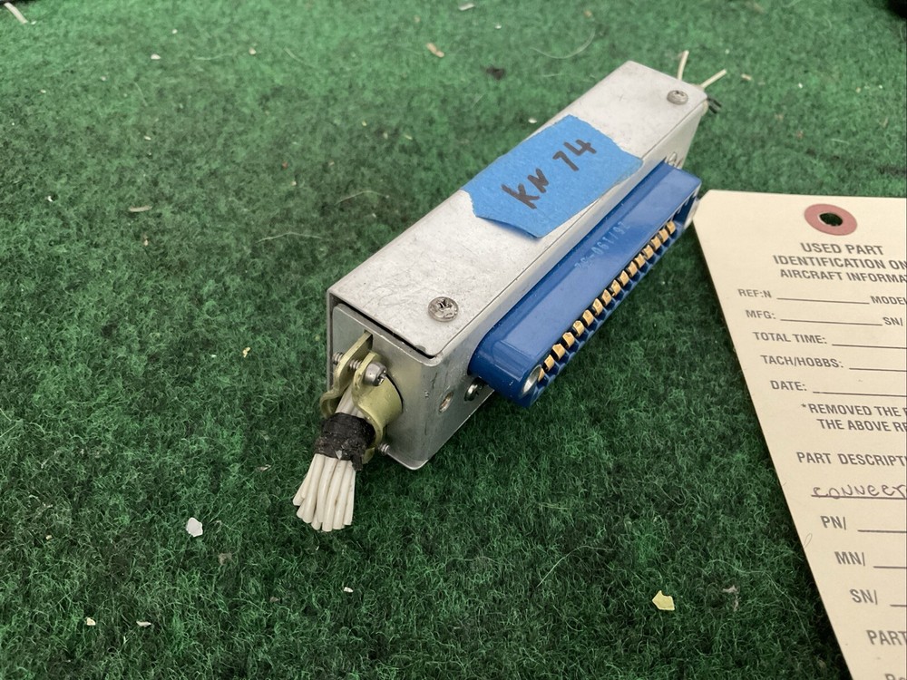 King KN-74 Connector