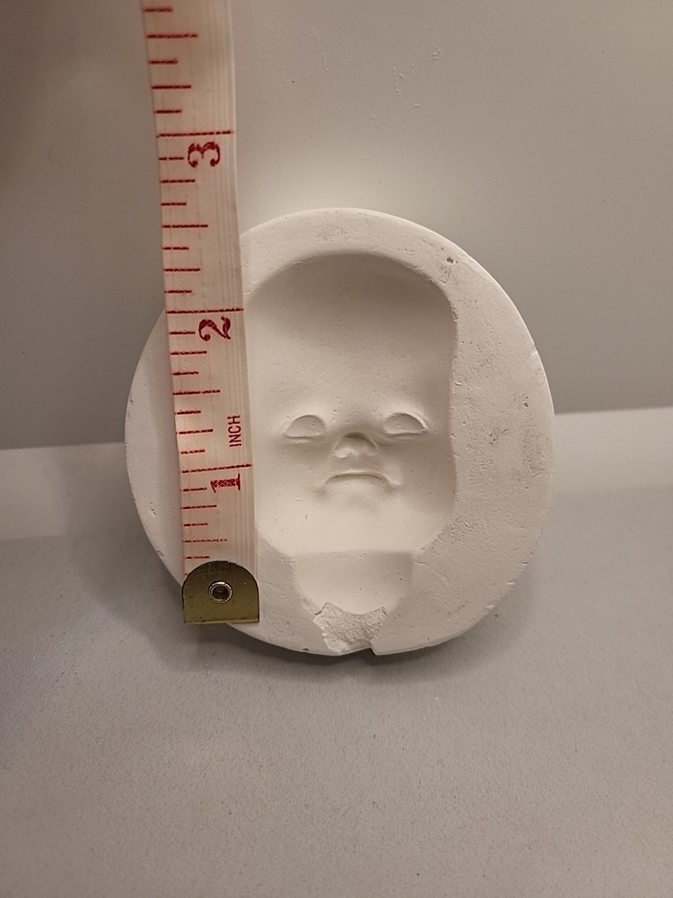Vtg Unbranded Ceramic Slip Mold Small Face Cabachon Pin Button Handmade