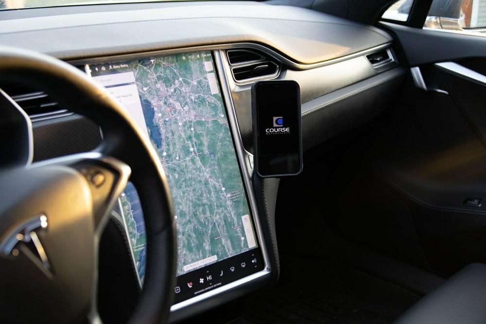Direct Fit Phone Mount - Tesla Model S (2012-2020) & X (2012+)