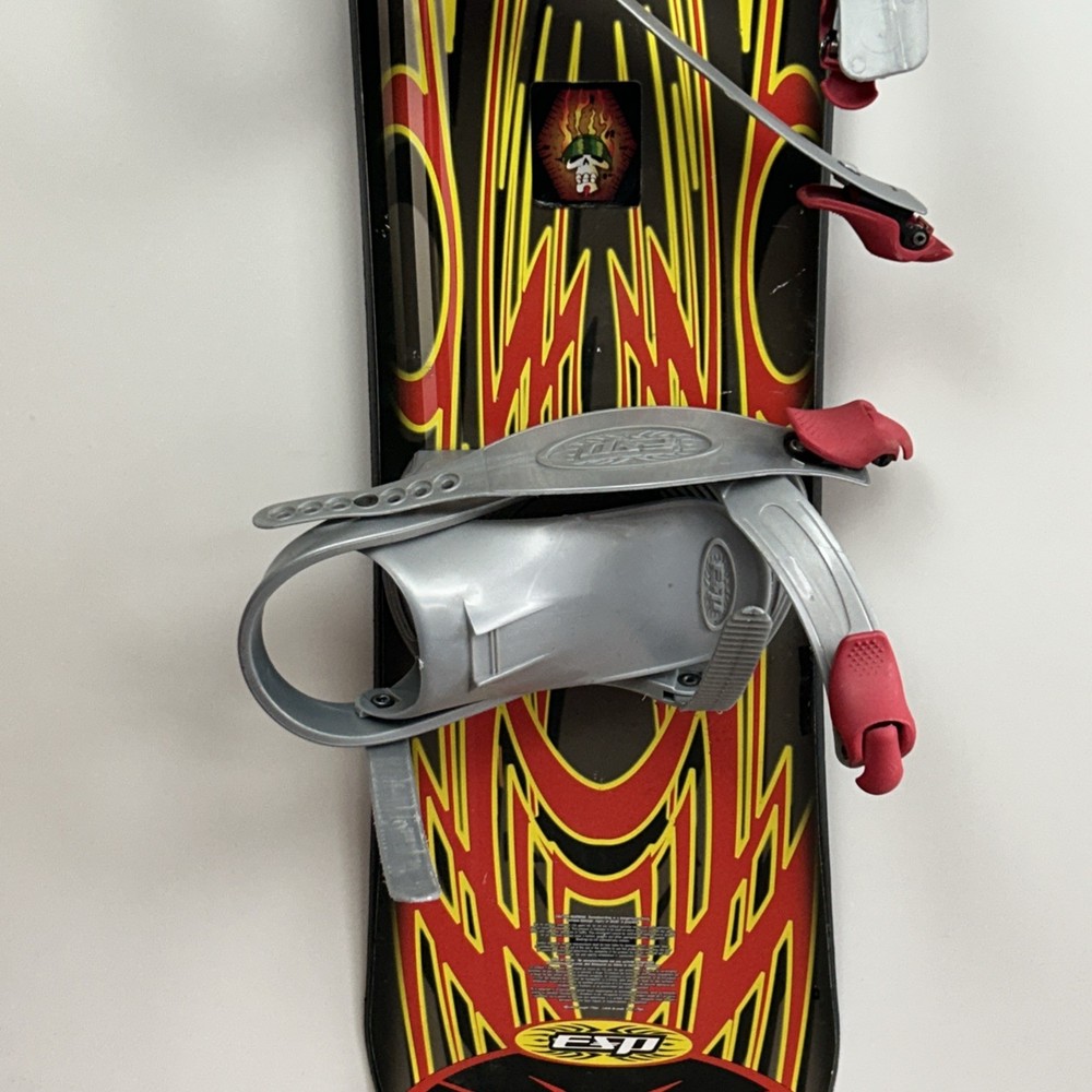 Freeride 145 Esp Snowboard - Red/Yellow Graphics