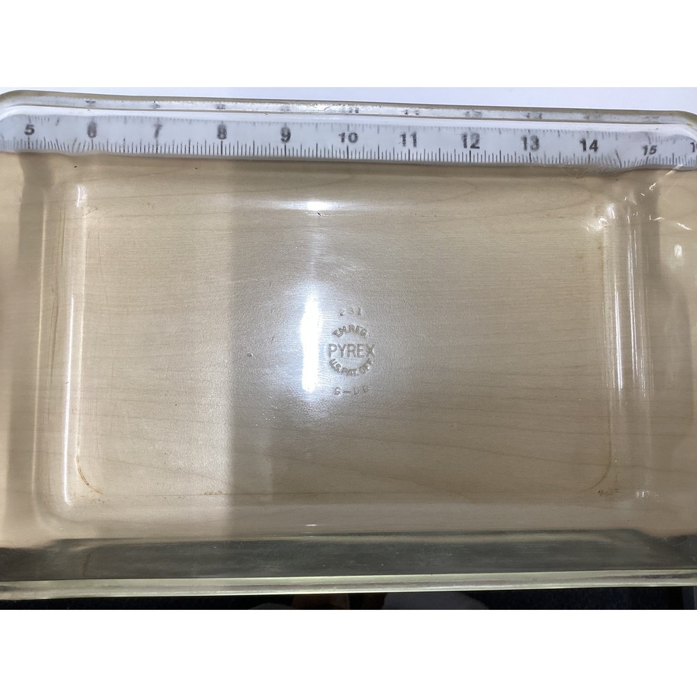 Pyrex 231 Clear Glass Rectangular Baking Dish