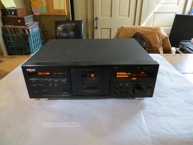 TEAC V-5000 Stereo Cassette Deck Plus Remote