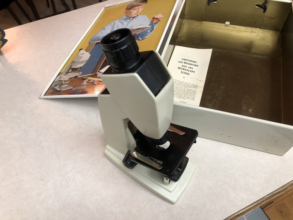 Vintage Porter Microcraft Student Research Series Microscope in Case