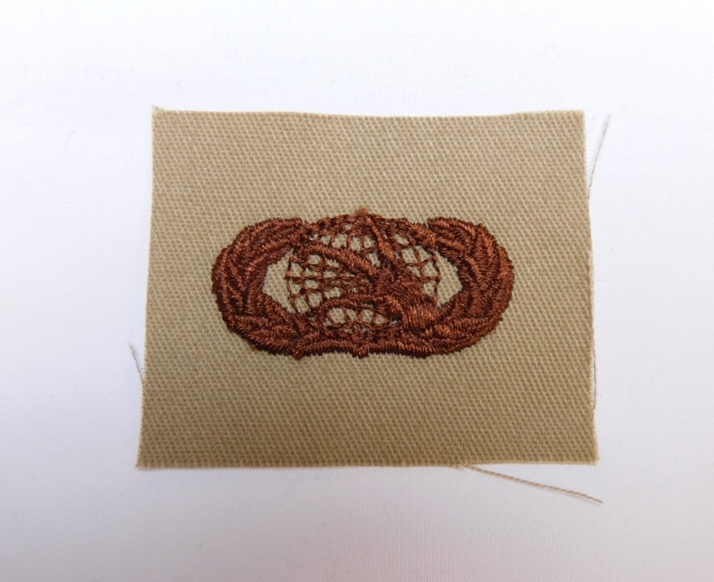 US Air Force USAF Basic Communications Badge Desert Tan DCU Patch Sew-On