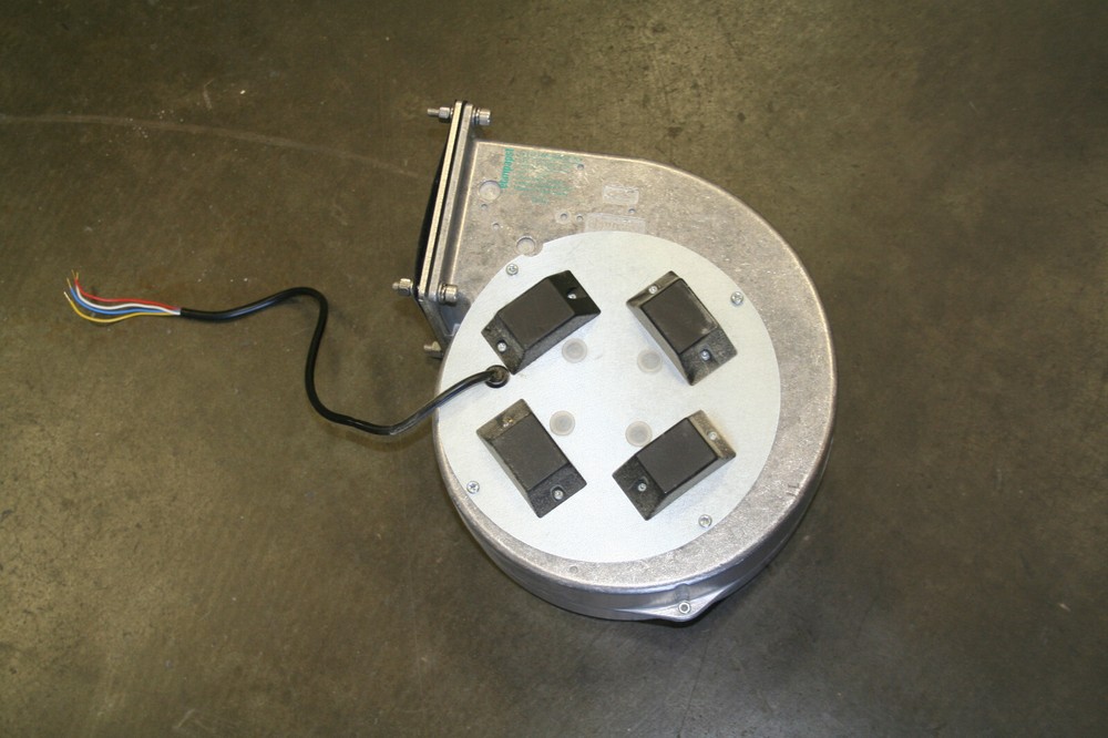 Used Ebmpapst g1g146-ba07-53 Exhaust Blower Fan 24V DC 2200Rpm 100watt silent