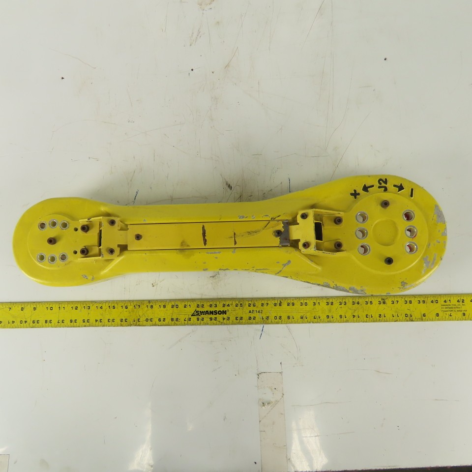 Fanuc A05B-1210-B202 M-6i Robotic Manipulator J2 Axis Casting