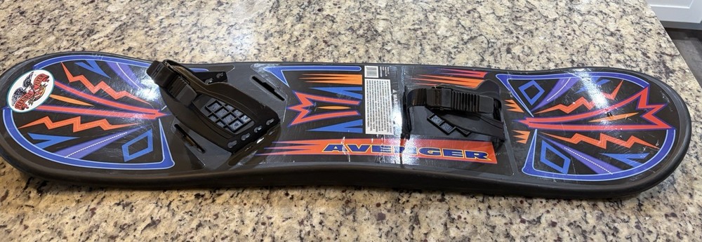Flexible Flyer Avenger 37” Plastic Snowboard