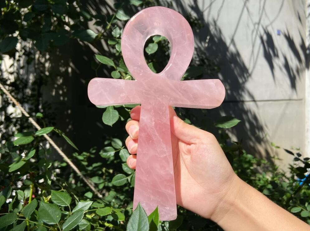 Natural Elixir Rose quartz Anka crystal healing Madagascar