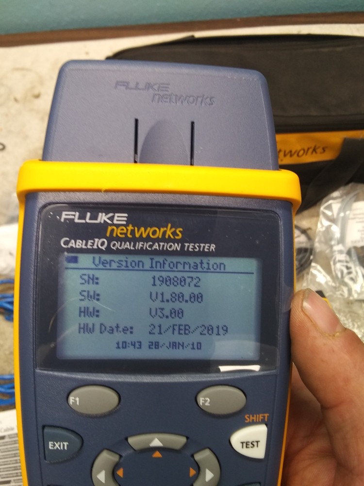 Fluke Networks CableIQ Qualification Tester Kit CIQ-100 MINT