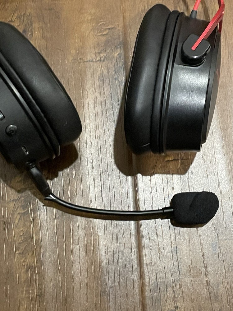 Mpow BH415A Wireless Gaming Headset In Good Used Condition