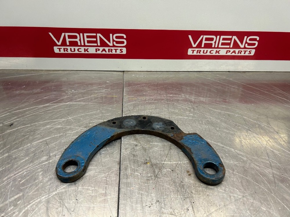 PETERBILT BRACKET-MUFFLER UNIBILT 14-14989