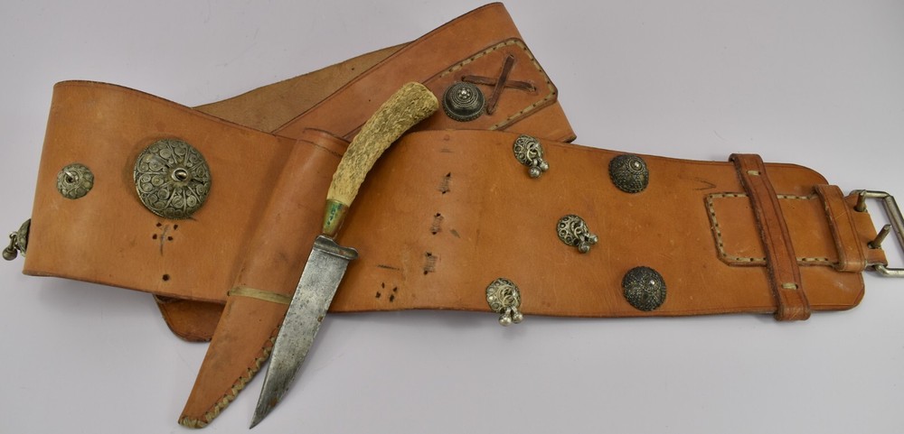 Vintage Dagger Ethnic with Leather Belt Ottoman?