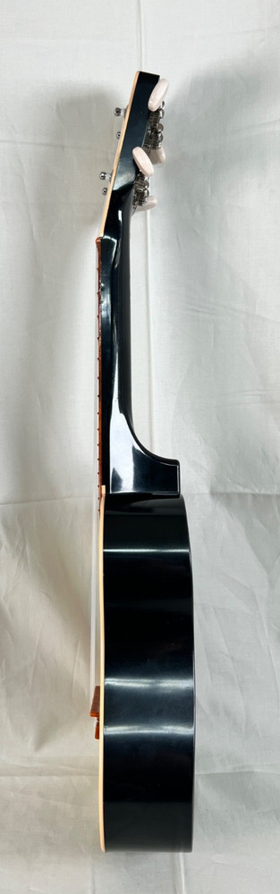 Kangaroo Eukelele 22-1/2" Excellent