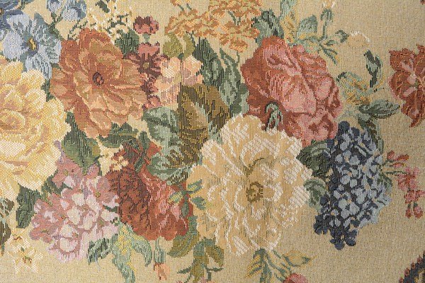 DaDa Bedding Romantic Elegant Spring Floral Beige Tapestry Dining Table Runners