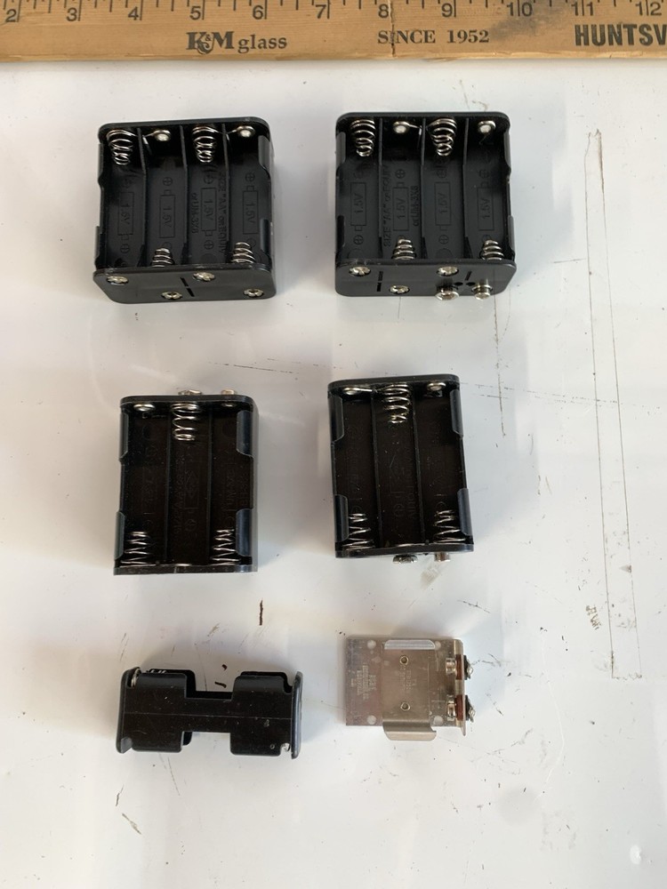 6 1.5 battery holders