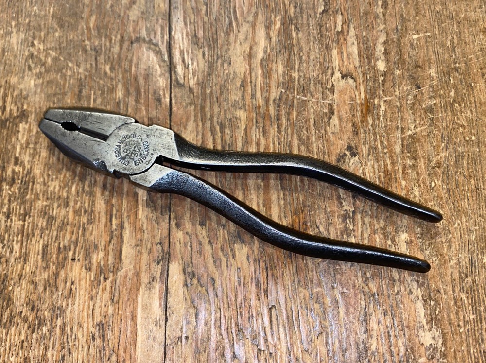 VINTAGE GPO POST OFFICE COMBINATION PLIERS 6” CUMBRIAN TOOLS ENGINEER OLD TOOLS