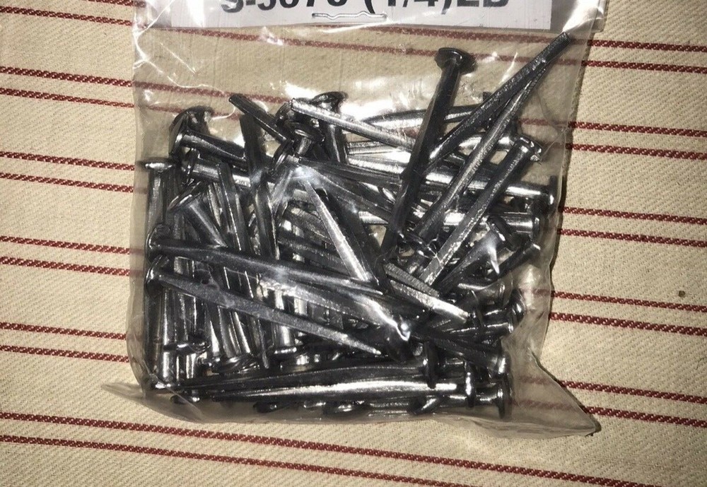 Antique Trunk Nails: 1-1/2" long, Solid Steel, 1/4lb lot