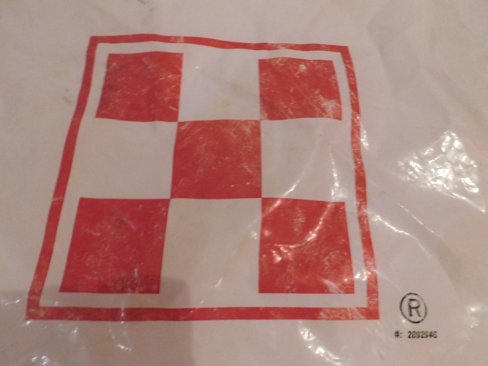 NEAT 22" PURINA FEEDS PLASTIC FLAG