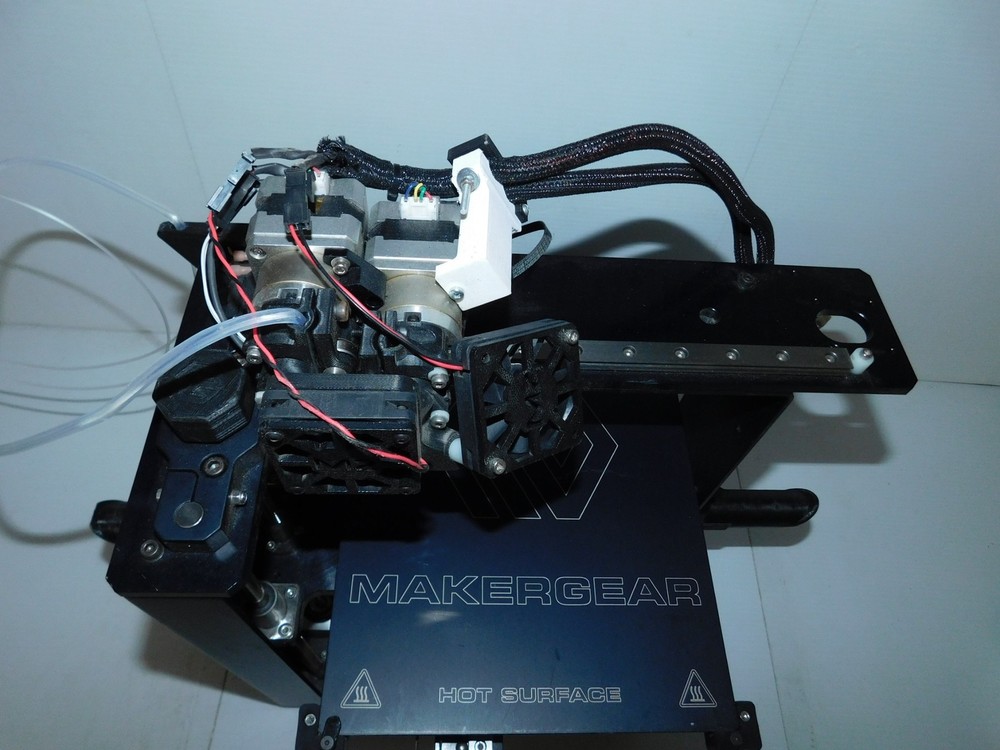 MAKERGEAR M2 REV E 3D PRINTER (NYG92)