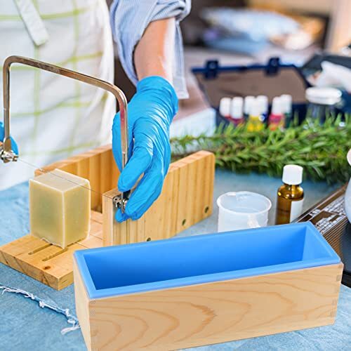 3 Pack 47oz Rectangular Flexible Silicone Soap Loaf Mold with Wooden Box