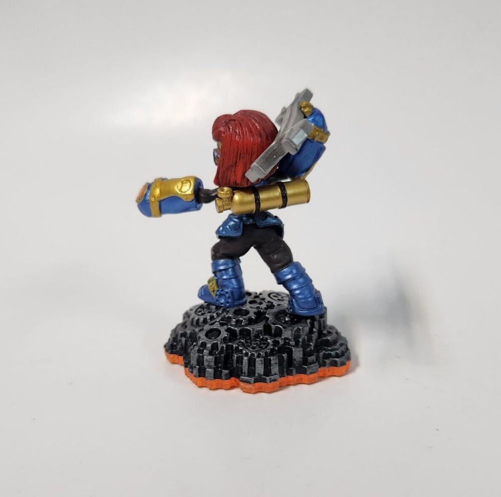 Skylanders Giants Sprocket Figure With Card