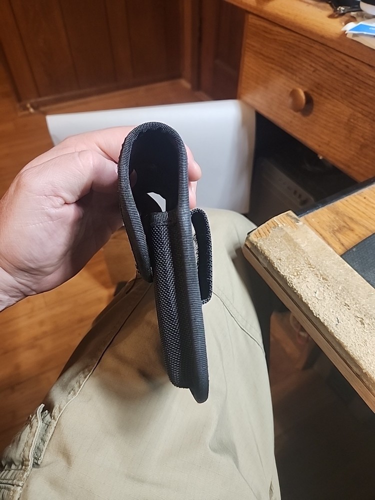 NYLON DOUBLE MAGAZINE POUCH 9MM / 40 S&W / 45 ACP SINGLE STACK MAGS HIDDEN SNAP