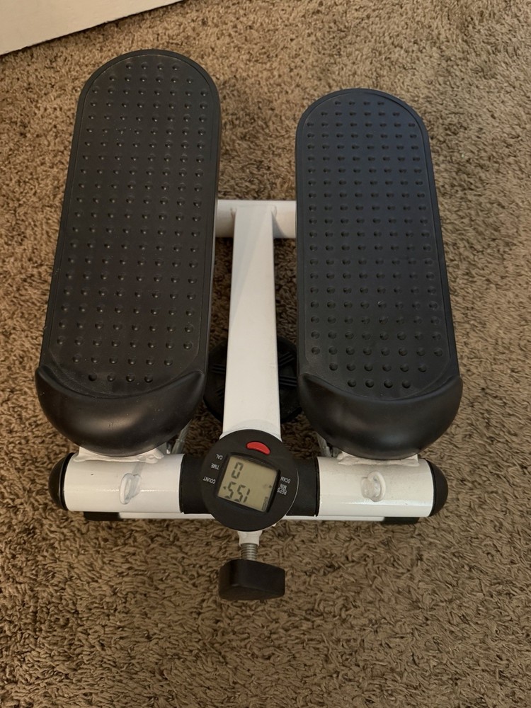 Stepper Exercise Machine LCD Display Non-slip Footplates Adjustable Height Black