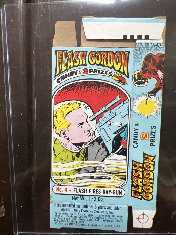 1978 Flash Gordon #4 candy box - FLASH fires Ray-Gun - King Features Syndicate