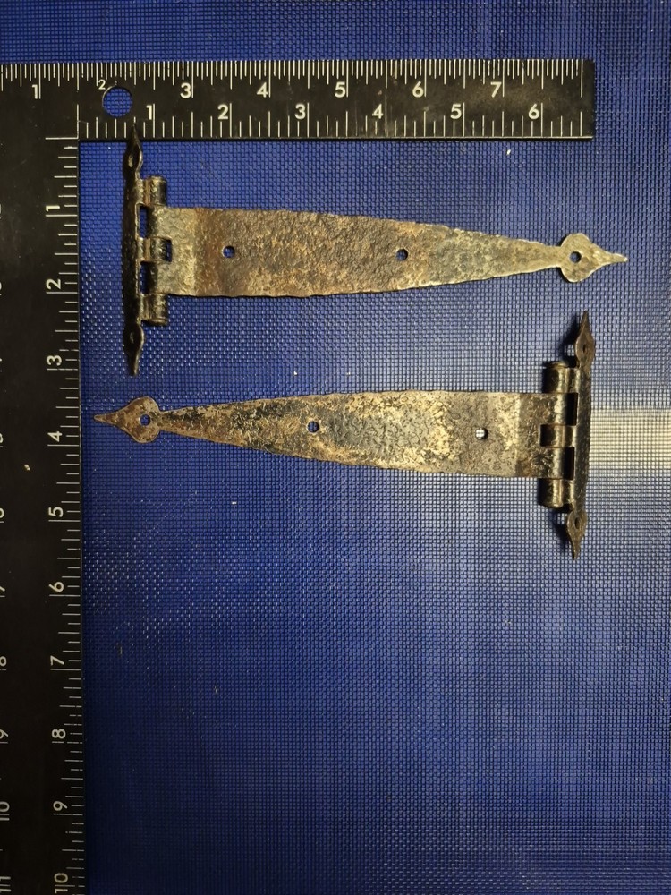 Antique 6.75" Cabinet Hinges, Rustic Hammered Style