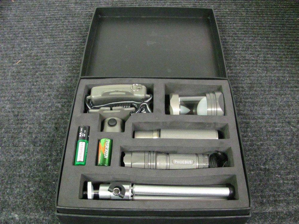 LED Flashlight - The Wilderness Kit
